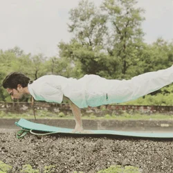 Shubham Baunthiyal yoga trainer